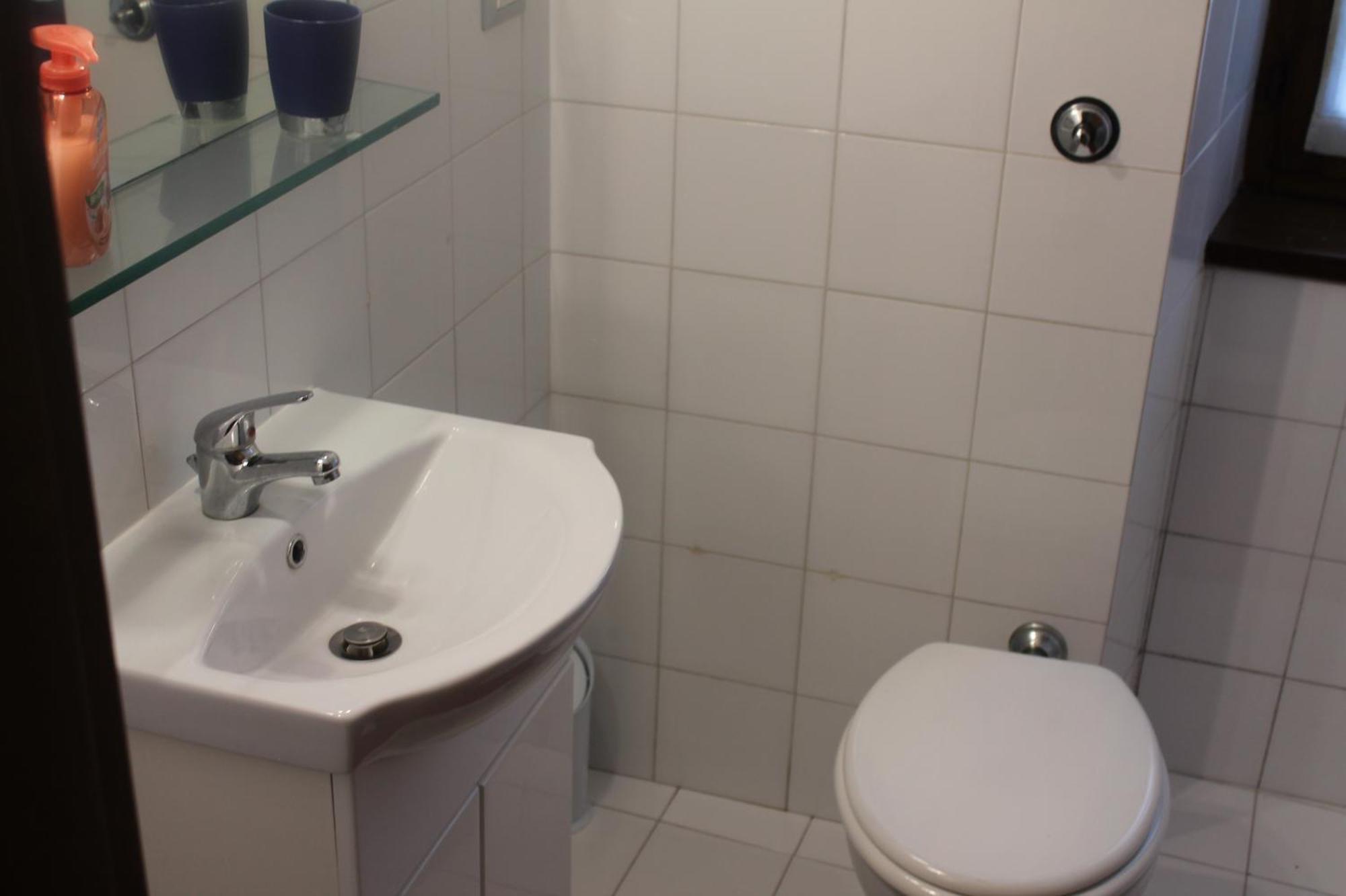 Apartamento La Torre Di Melezzole Exterior foto